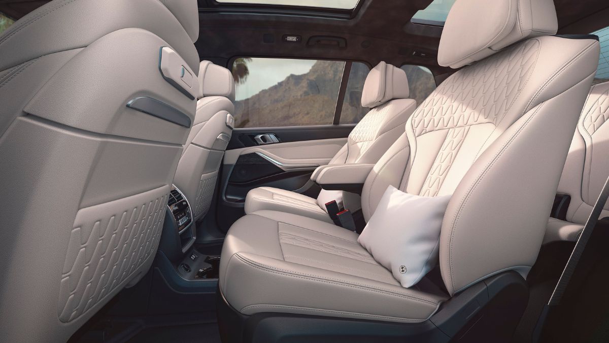 BMW X7 Signature Edition